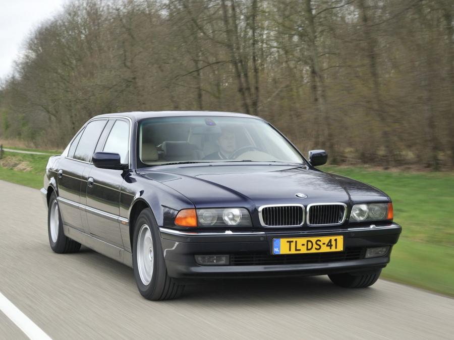  BMW L7 (E38) 1996 года  (WW) (фото 2 из 8)